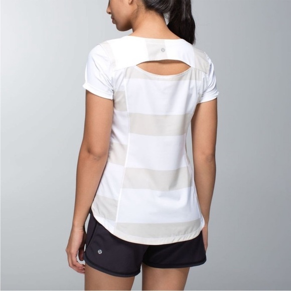Lululemon Lightened Up Short Sleeve Striped Top | Size 12 - Picture 6 of 13
